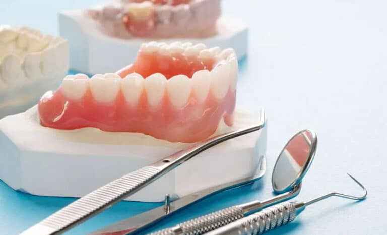 Complete dentures image at Oak Hills Dentistry in Spring, TX